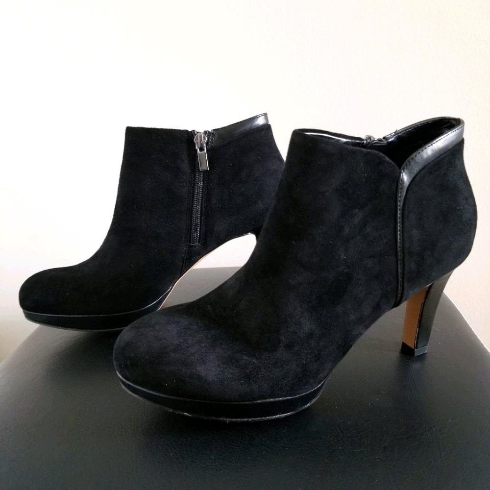 Clarks Delsie Stella Ankle Boots